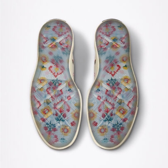 Chuck 70 Floral Embroidery Women’s High Top Shoe - Picture 6 of 11